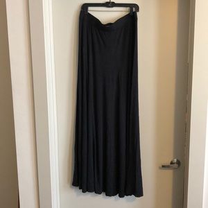 🖤🖤Floor Length Black Skirt🖤🖤